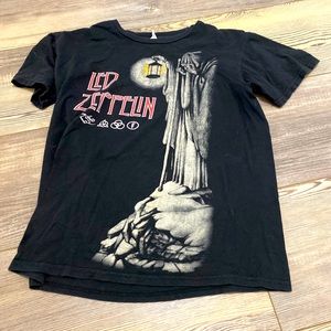 Led Zeppelin band tee